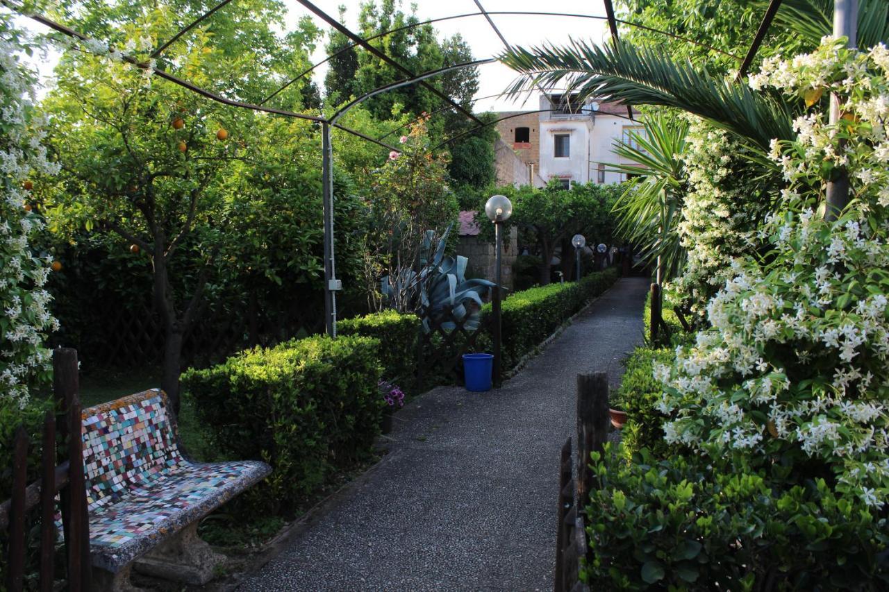 Il Giardino Degli Agrumi Caserta Exterior photo