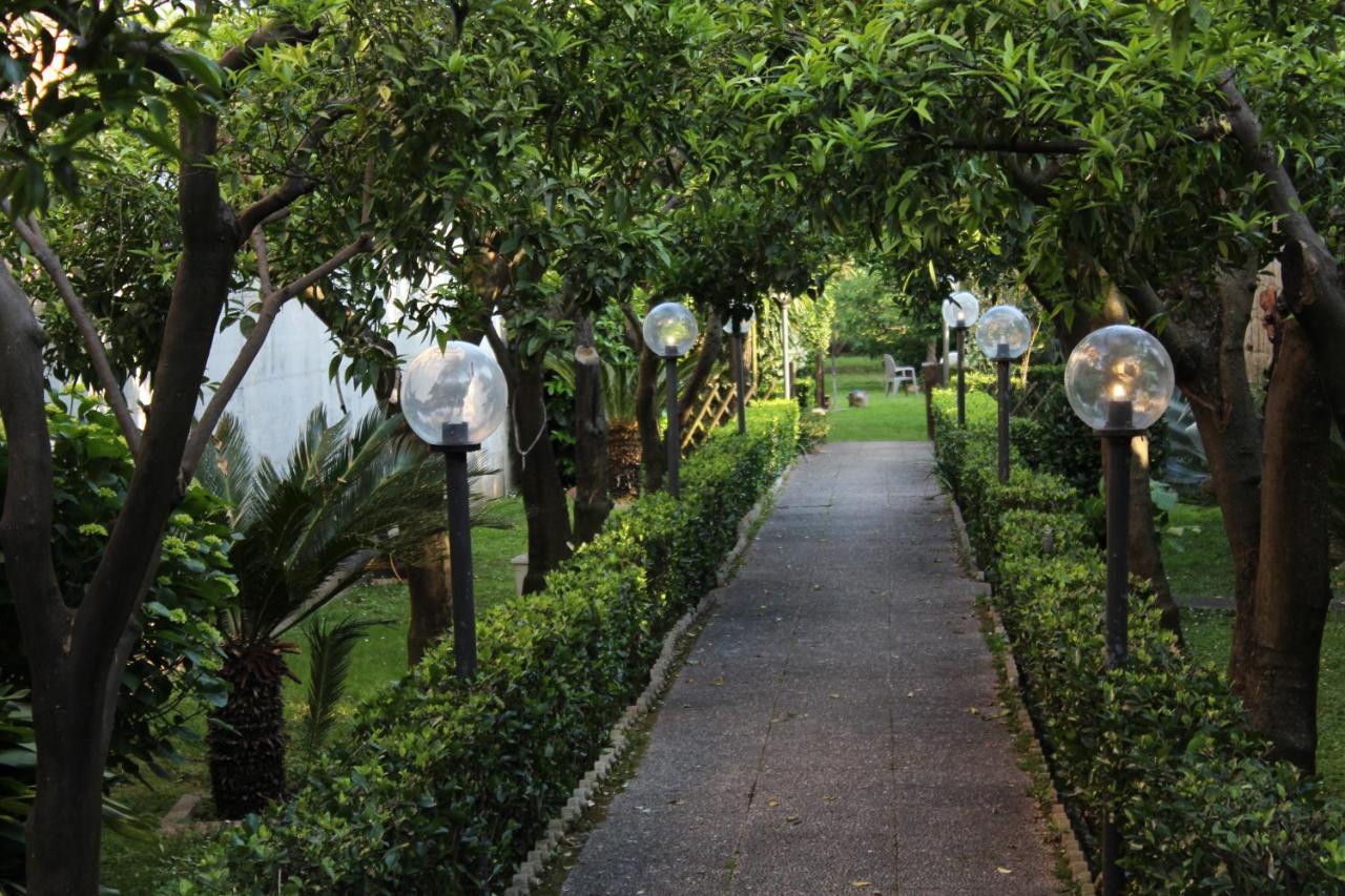 Il Giardino Degli Agrumi Caserta Exterior photo